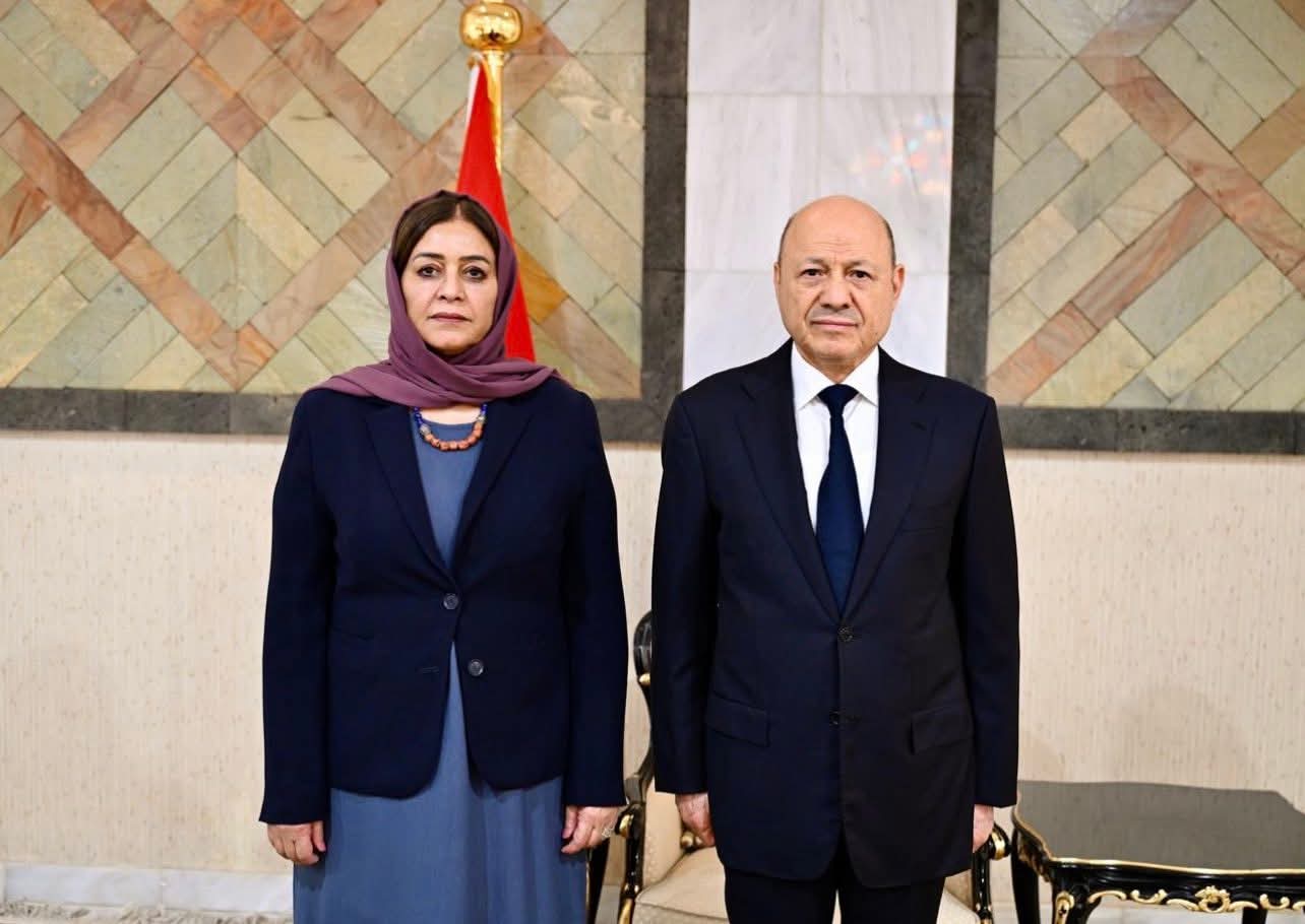 حدث تاريخي: جميلة علي رجاء أول امرأة يمنية سفيرة لدى واشنطن تؤدي اليمين الدستورية